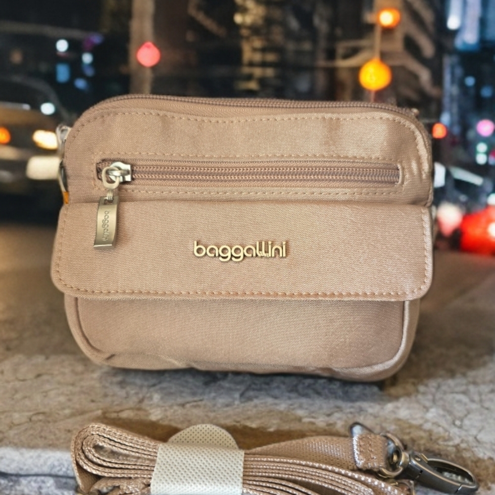 Baggallini Everyday Mauve Mini Crossbody Bag